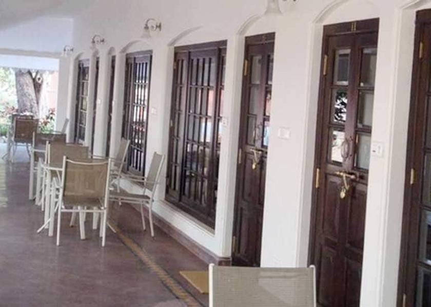 Madhya Pradesh Pachmarhi sitting area